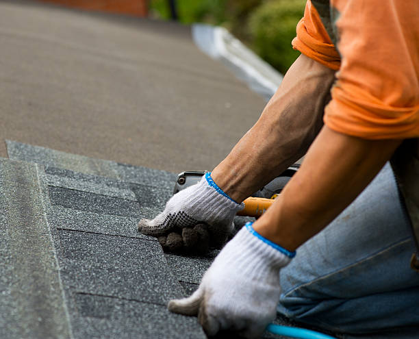 Quick and Trustworthy Emergency Roof Repair Services in Willimantic, CT
